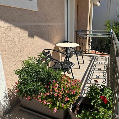 Apartments Mitrovic Podlicak سفيتي ستيفان المظهر الخارجي الصورة