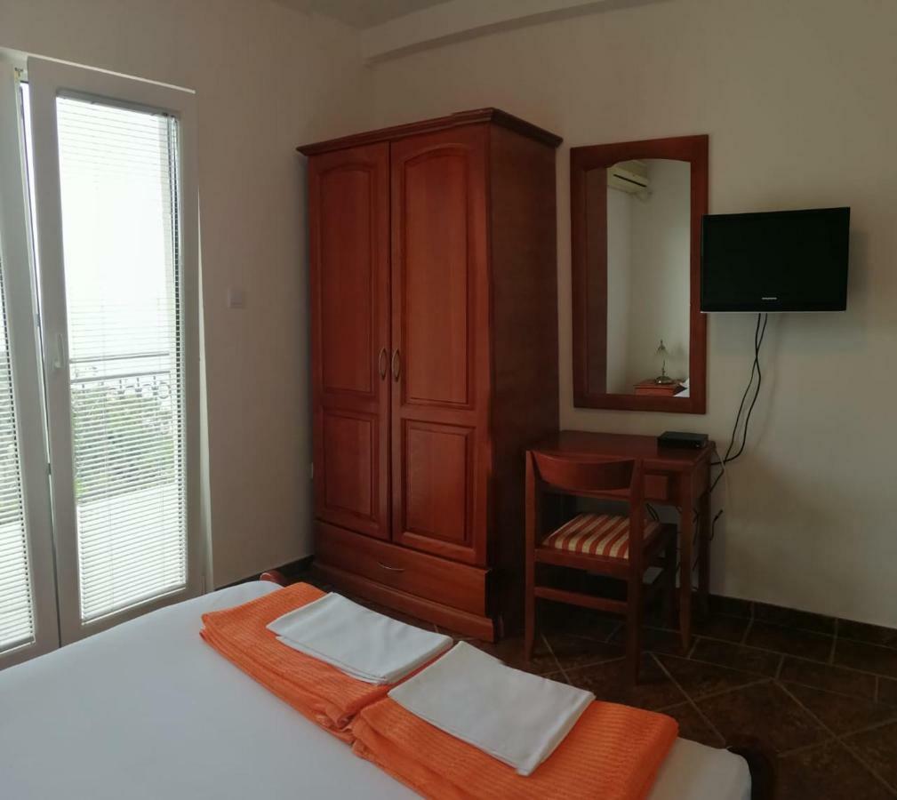 Apartments Mitrovic Podlicak سفيتي ستيفان المظهر الخارجي الصورة