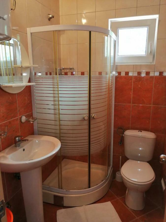 Apartments Mitrovic Podlicak سفيتي ستيفان المظهر الخارجي الصورة